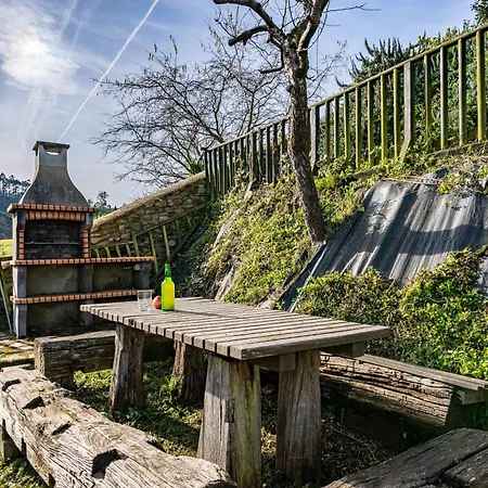 Casa De Arriba * Pravia